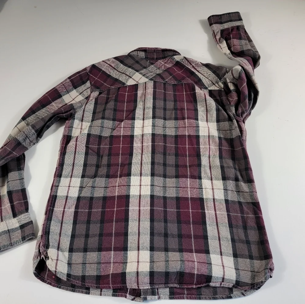 LEVIS Shirt Mens Medium Plaid Button Up Long Sleeve Multicolor front pockets